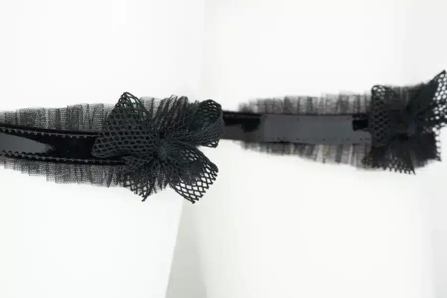 Fraulein Kink Kiss Leg Garter 7