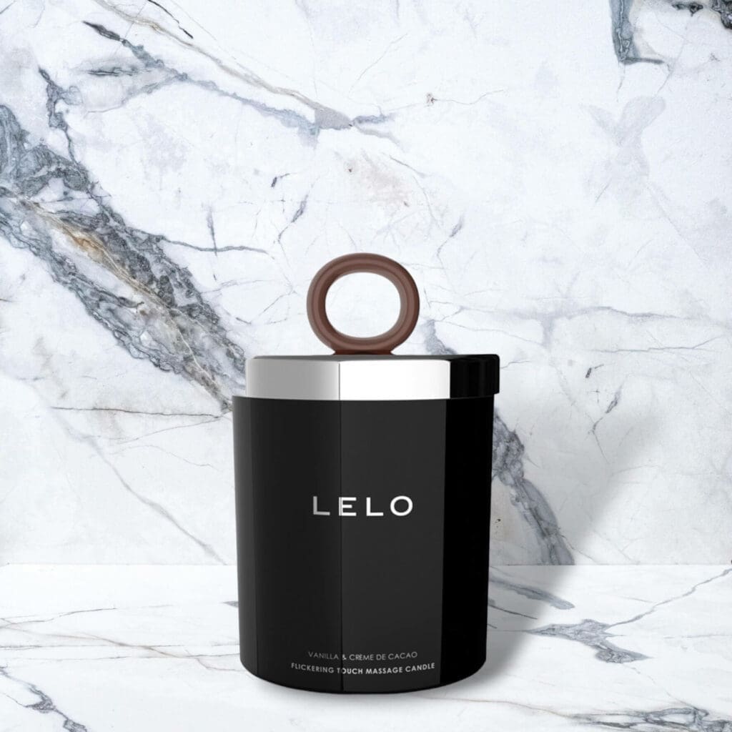 Lelo Massage Candle Snow Pear Cedarwood 150g 3