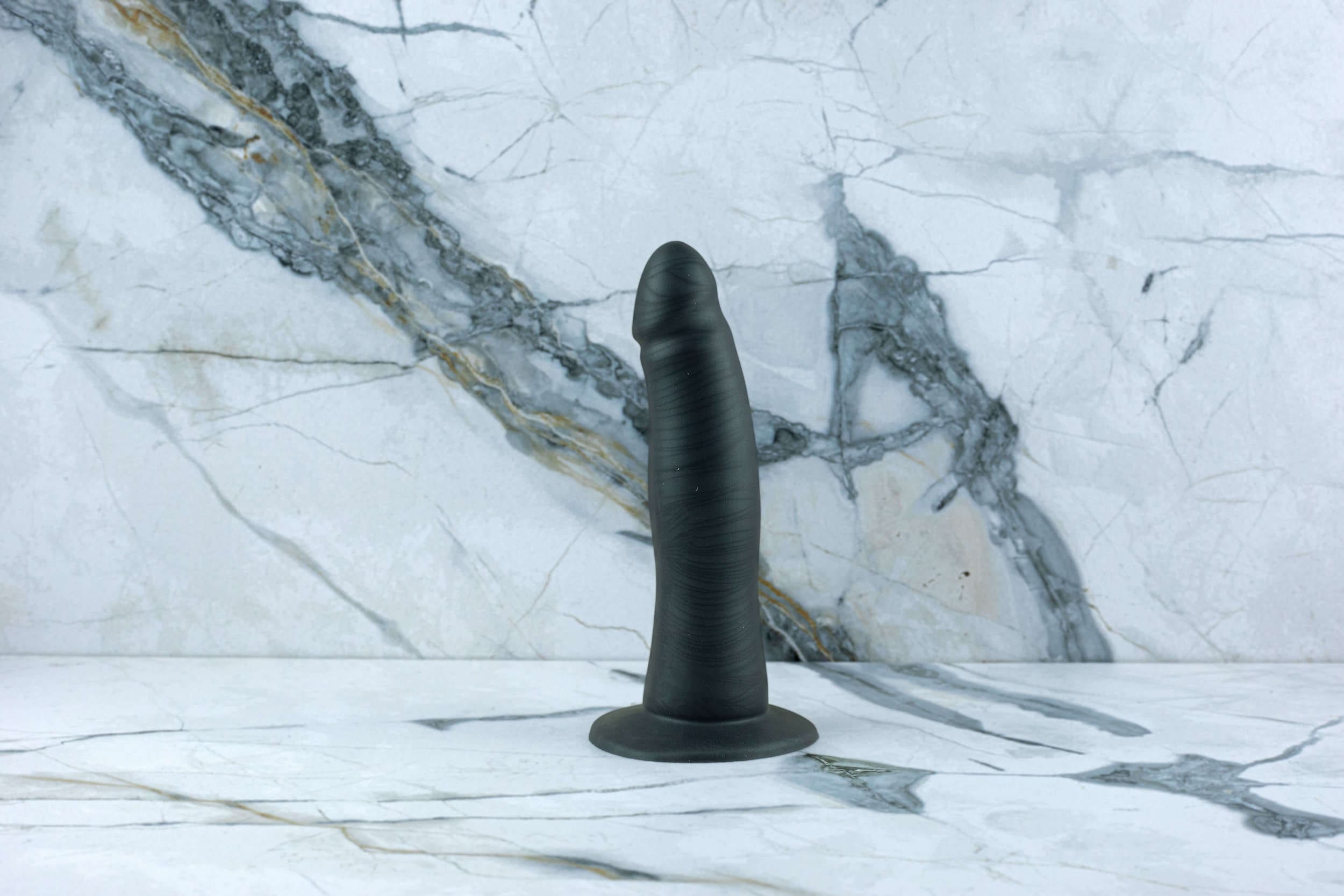 Ylva & Dite | Realistic Black Dildo with Suction Cup | Eros