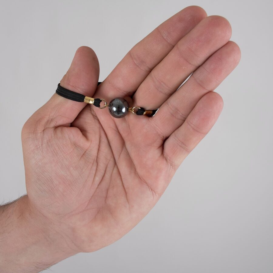 Sylvie Monthulé - Penis Jewelry Hematite Ball | Gold